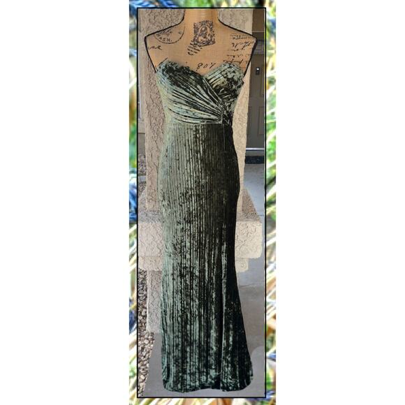 Lulus Olive Velvet Pleated Strapless Classy Sensation Maxi Dress Size XL - Picture 2 of 15